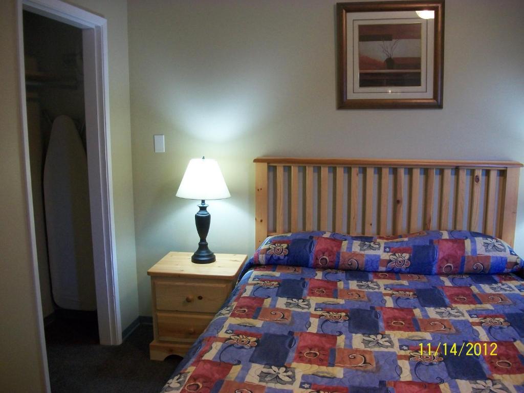 Schell Motel Express Vernon Room photo